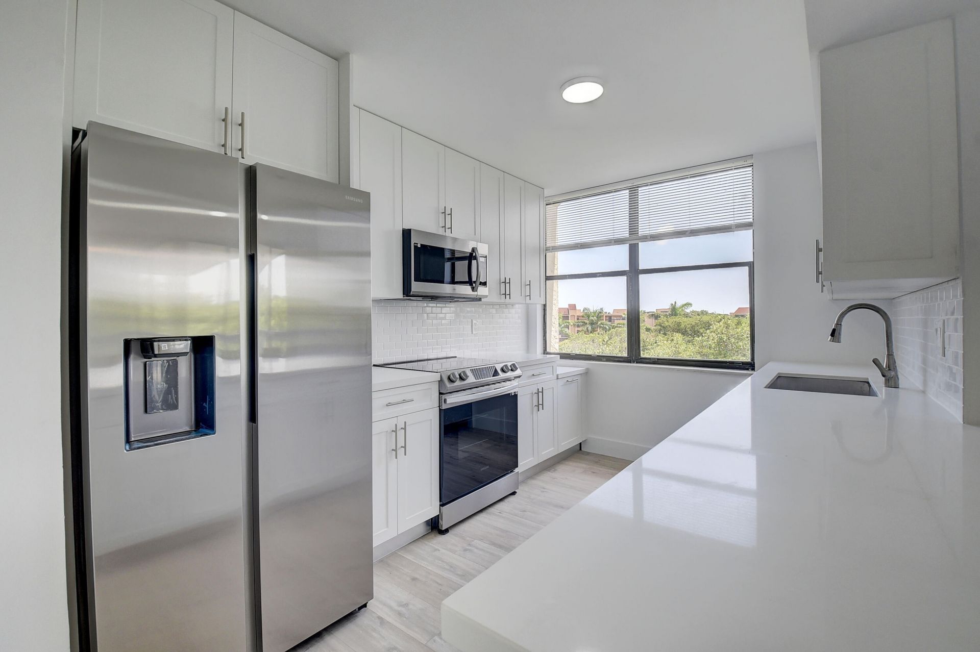 955 Egret Circle, Unit 501, Delray Beach, FL 33444 Photo