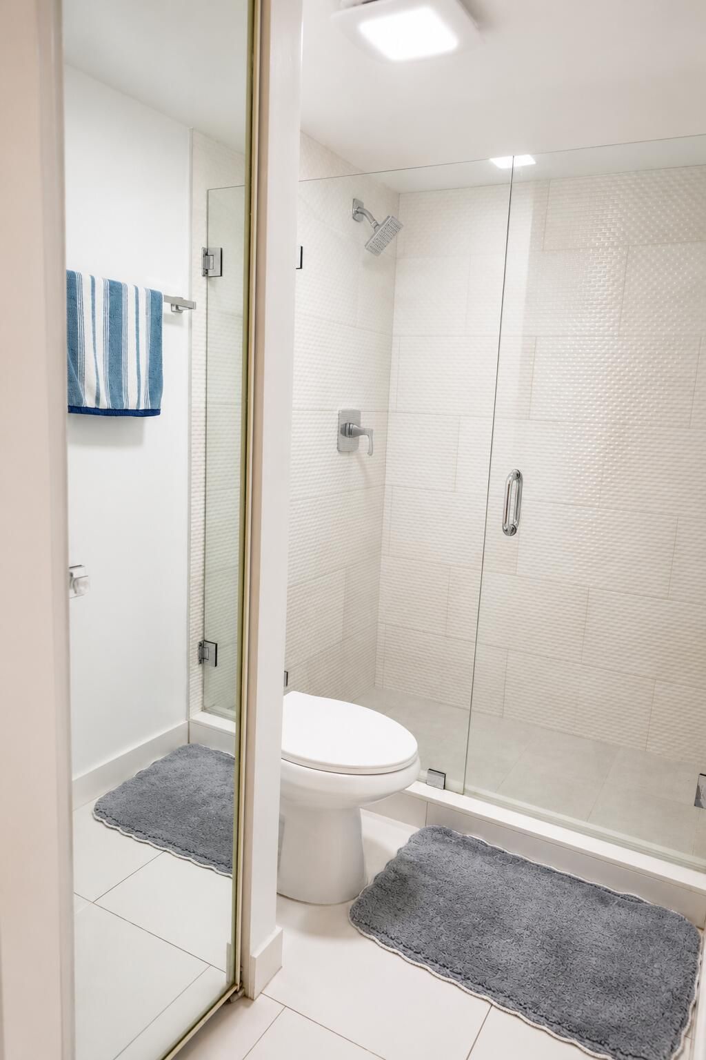 1700 Embassy Drive, Unit 408, West Palm Beach, FL 33401 Photo