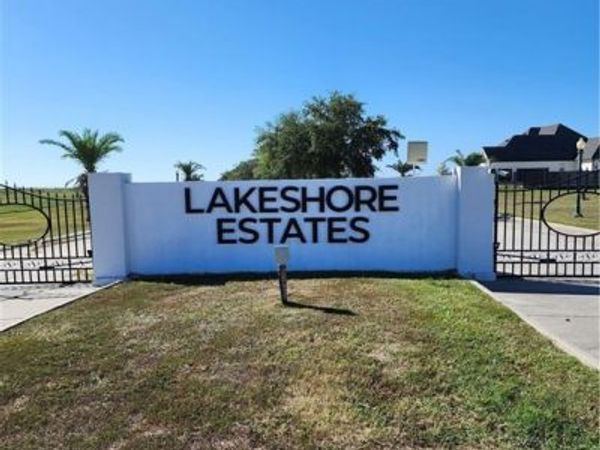lot 305 EAST END Boulevard, Slidell, LA 70461