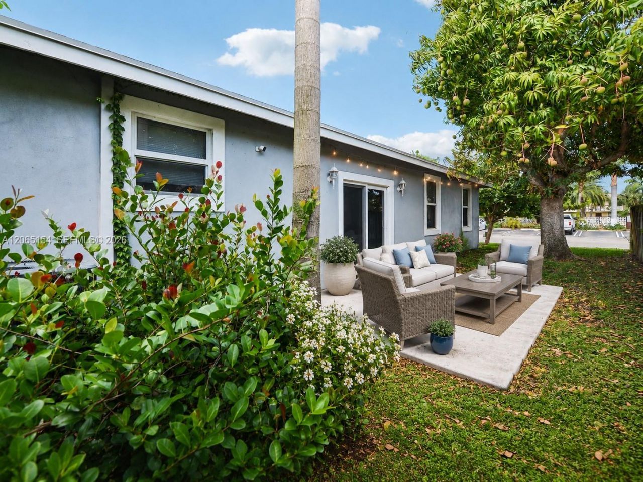 1686 NE 30th St, Pompano Beach, FL 33064 Photo
