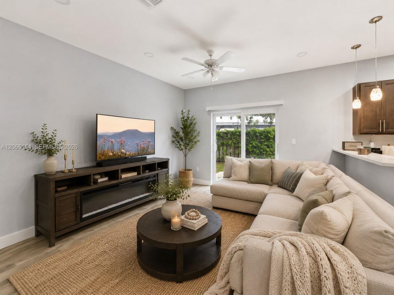 1686 NE 30th St, Pompano Beach, FL 33064 Photo