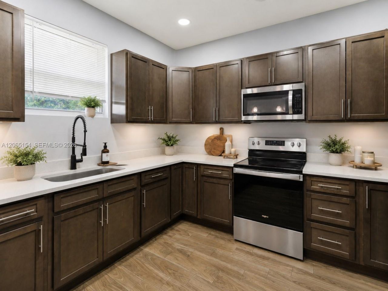 1686 NE 30th St, Pompano Beach, FL 33064 Photo