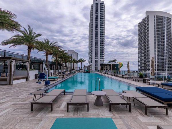 4010 S Ocean Dr , Unit R509, Hollywood, FL 33019