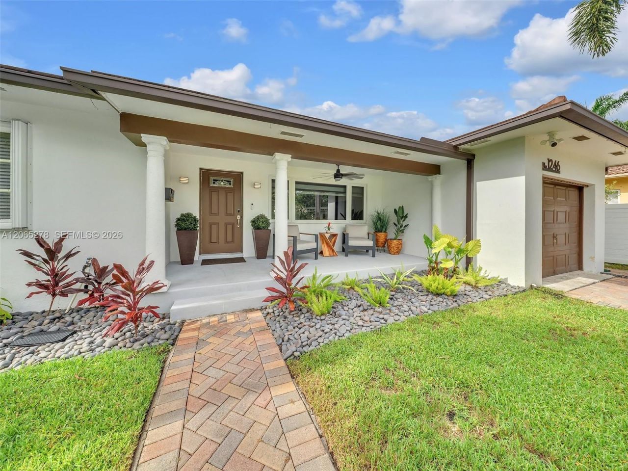 1246 Adams St, Hollywood, FL 33019 Photo