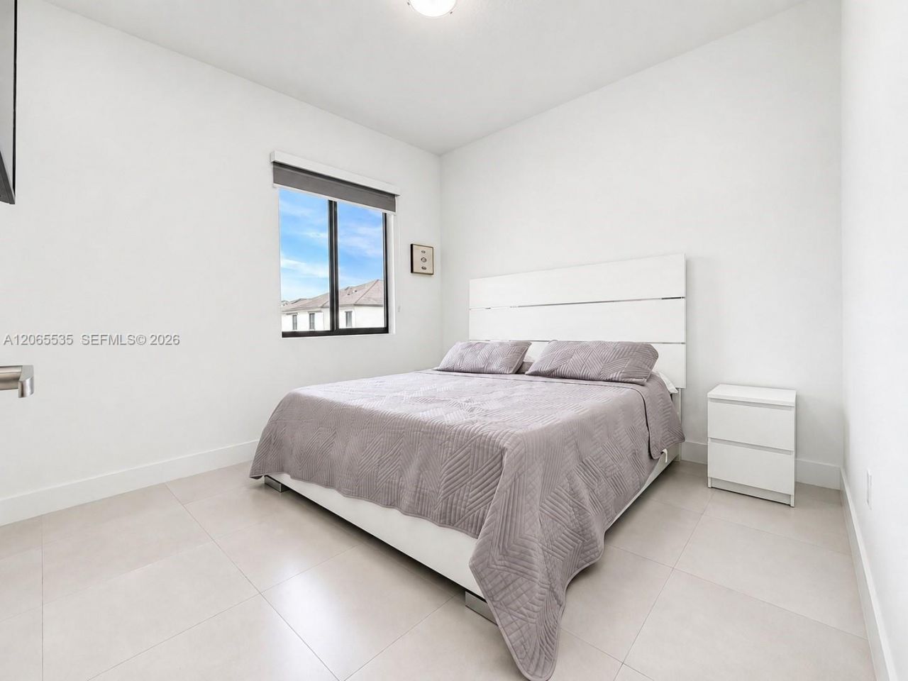 15749 SW 136th Ter , Miami, FL 33196 Photo