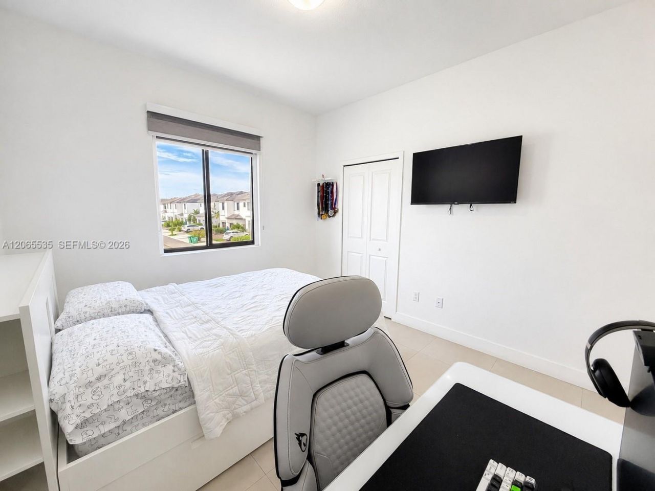 15749 SW 136th Ter , Miami, FL 33196 Photo