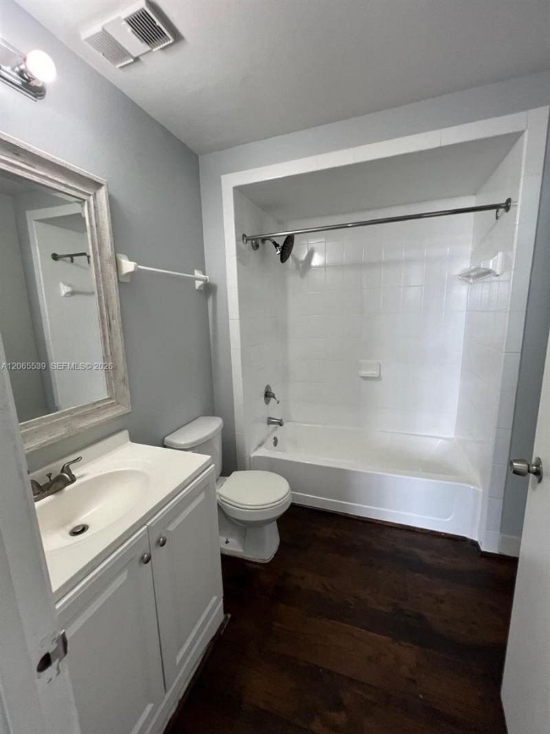 7400 W 20th Ave, Unit 111, Hialeah, FL 33016 Photo