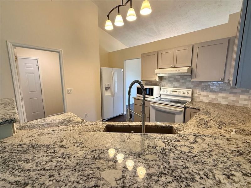 10029 Village Tree Court, Miamisburg, OH 45342 Photo 11