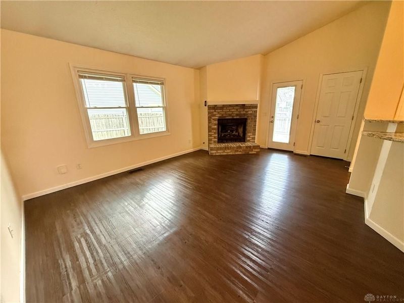10029 Village Tree Court, Miamisburg, OH 45342 Photo 13