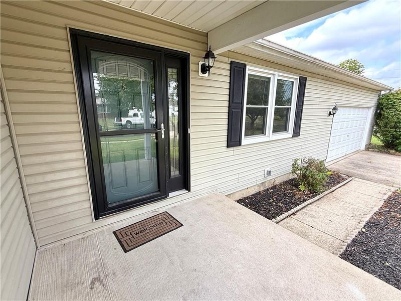 10029 Village Tree Court, Miamisburg, OH 45342 Photo 2