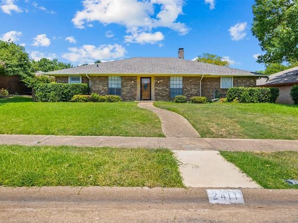 2411 Golden Willow Lane, Richardson, TX 75082