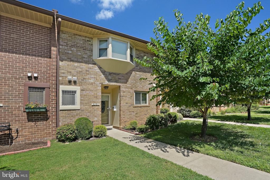 3250 GLENEAGLES DRIVE , SILVER SPRING, MD 20906