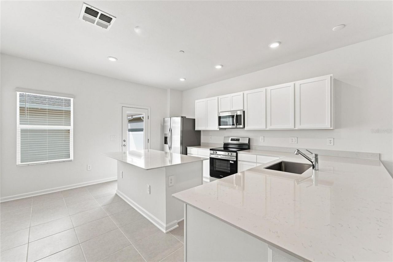 2164 Rider Rain Lane , Apopka, FL 32703 Photo