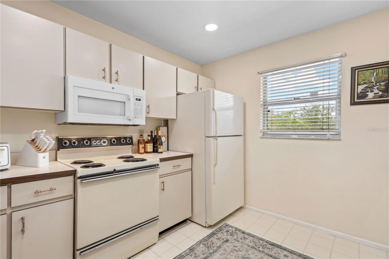 3620 Ironwood Circle, Unit 302O, Bradenton, FL 34209 Photo