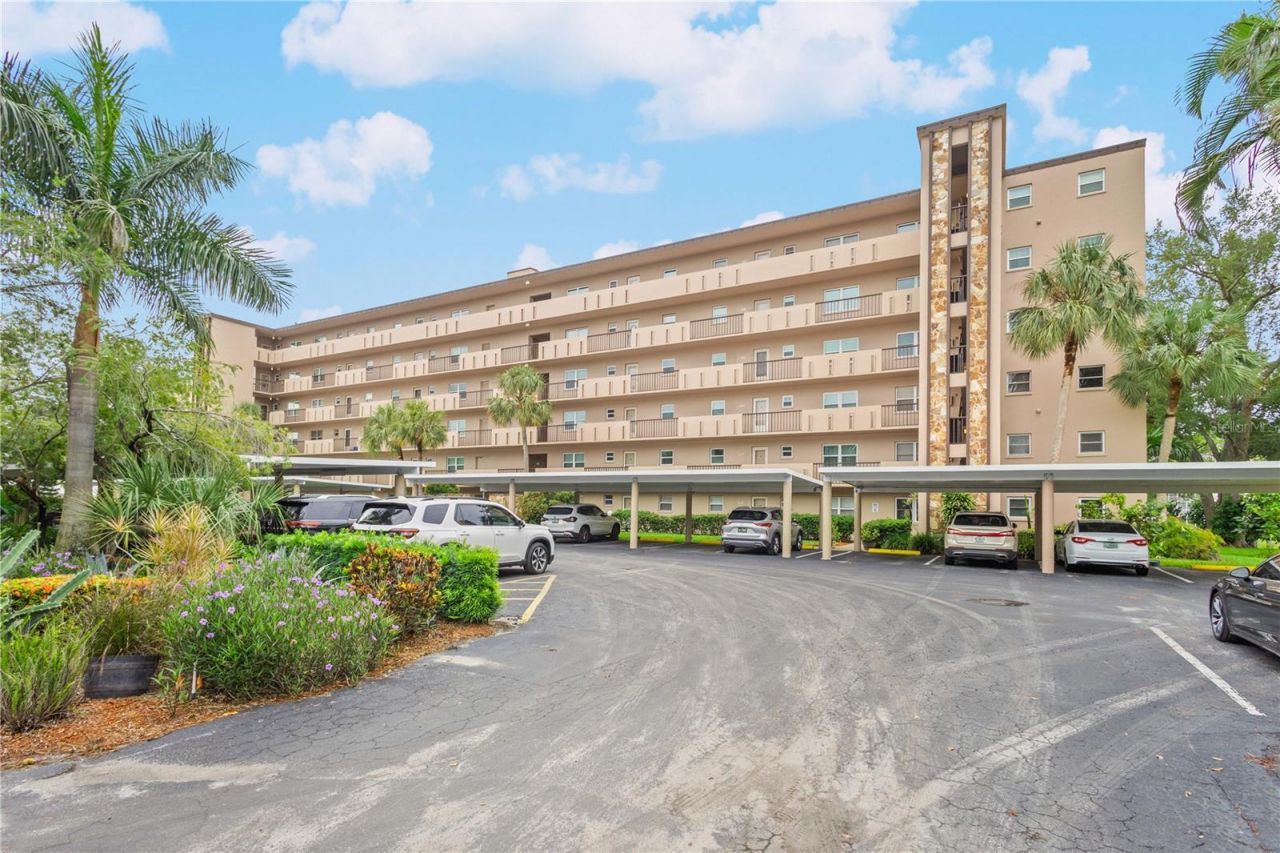 3620 Ironwood Circle, Unit 302O, Bradenton, FL 34209 Photo