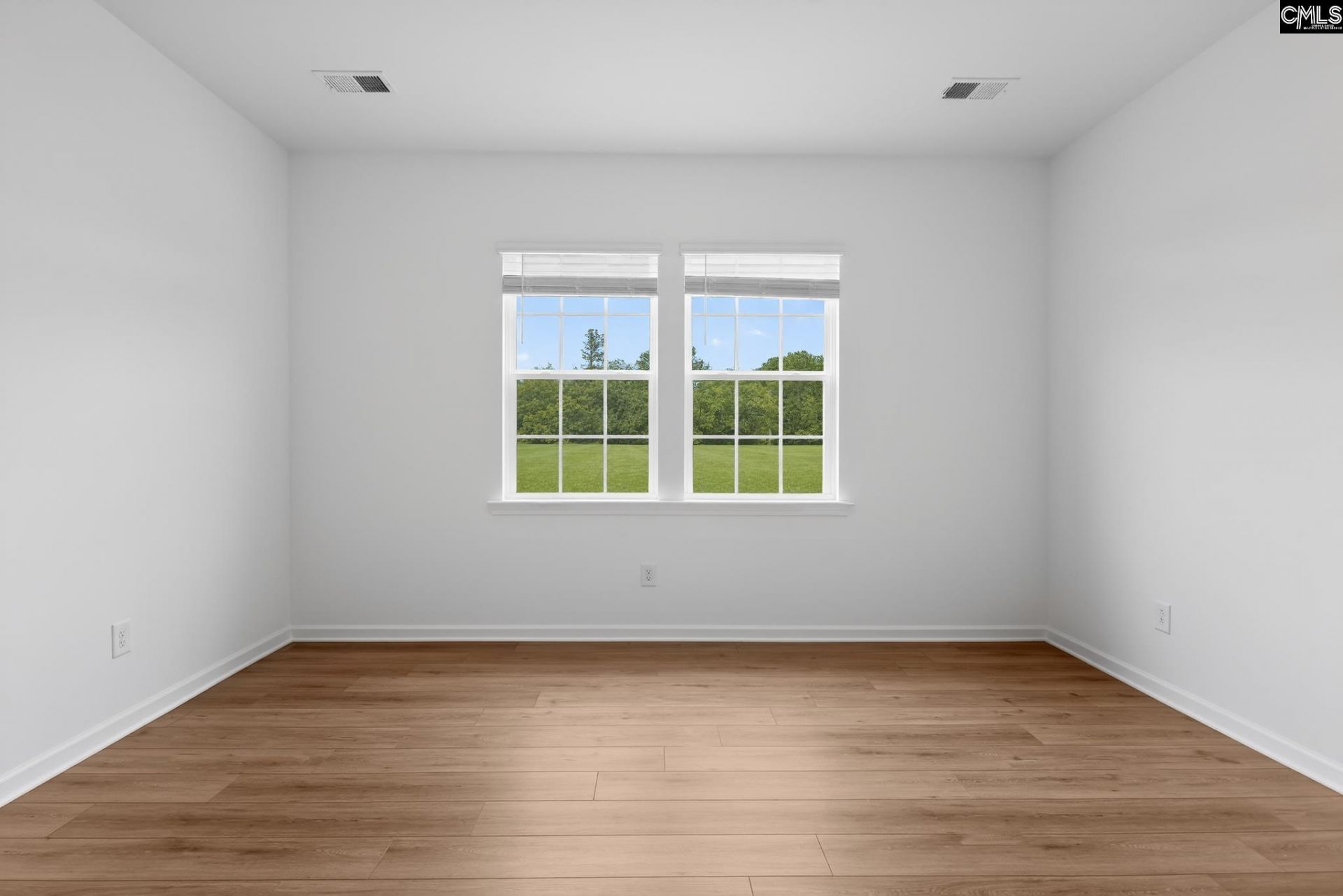 247 Foxglade Drive  Photo 18