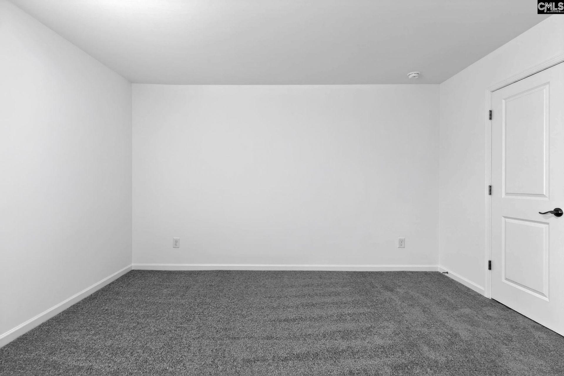 247 Foxglade Drive  Photo 32