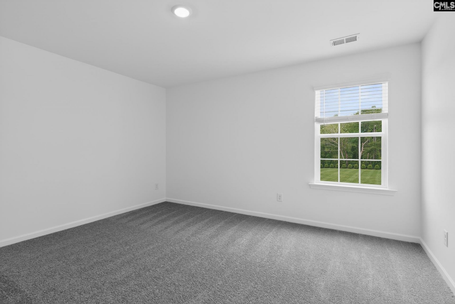 247 Foxglade Drive  Photo 33
