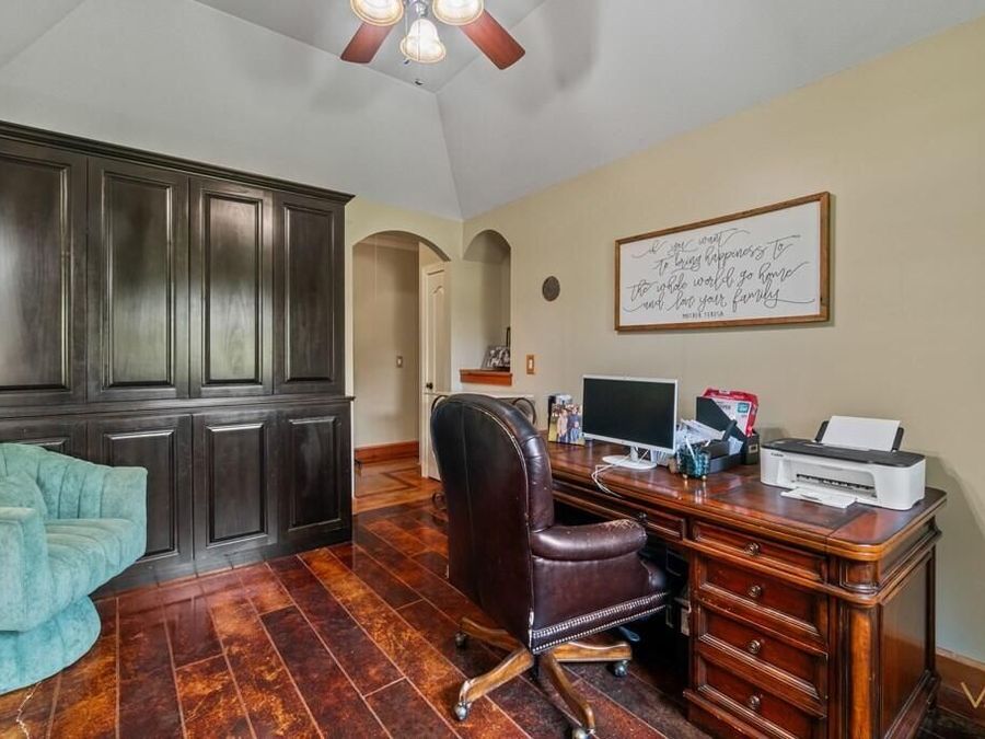 Property Image 45
