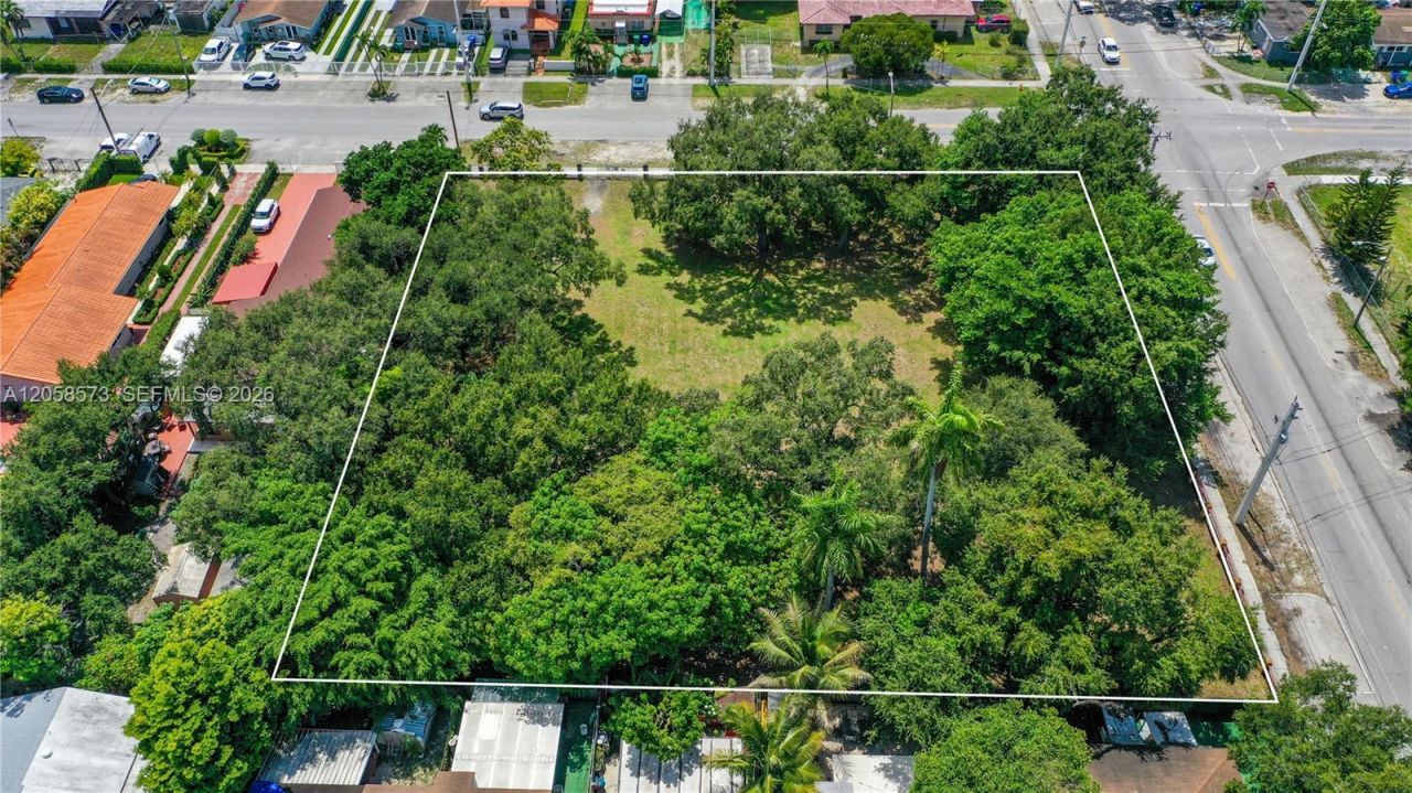 2810 NW 14th St, Miami, FL 33125 Photo
