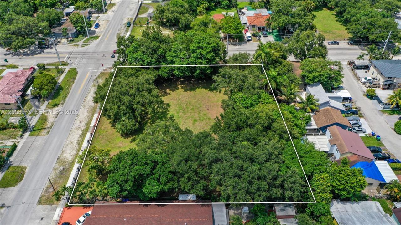 2810 NW 14th St, Miami, FL 33125 Photo