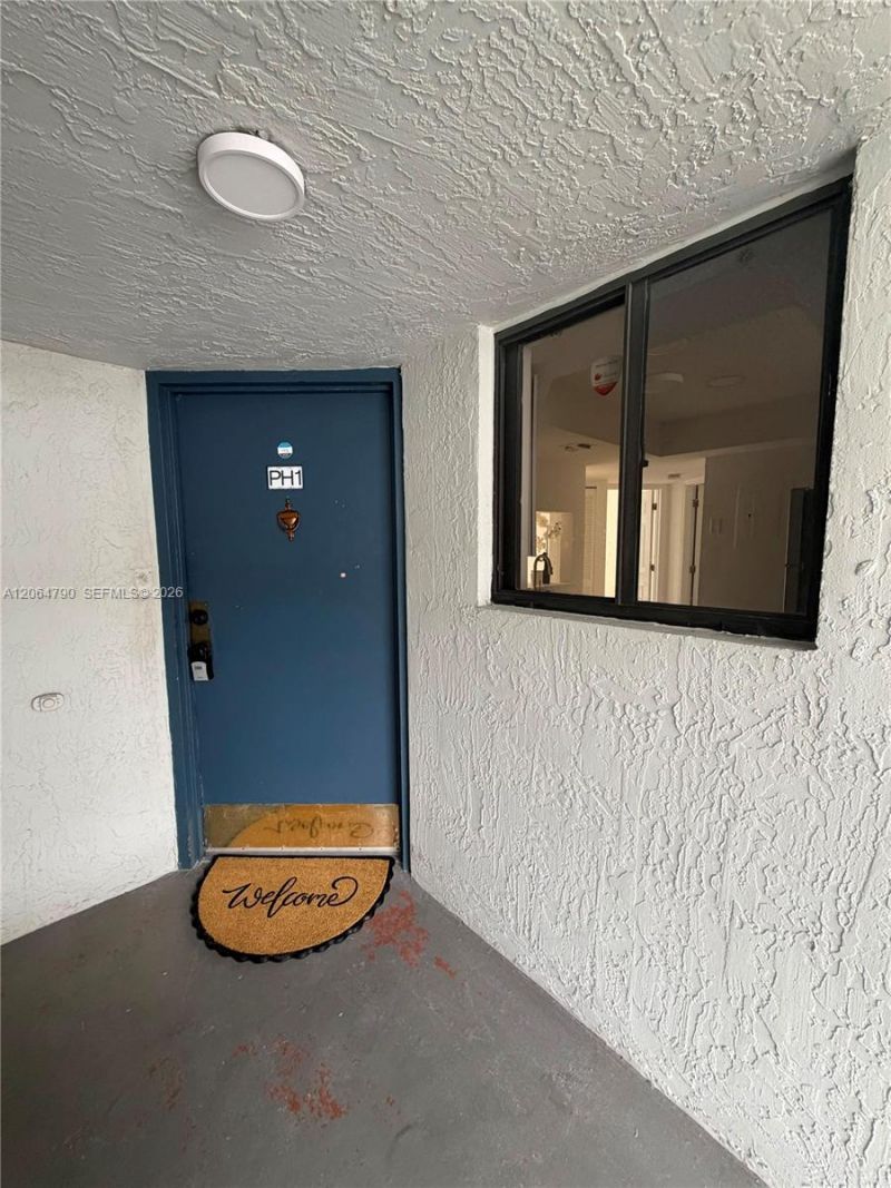 8305 SW 152nd Ave, Unit PH1, Miami, FL 33193 Photo