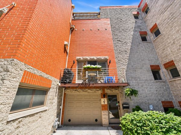 860 N Elston Avenue , Unit 2, Chicago, IL 60642