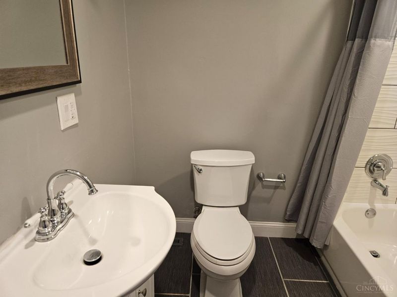 579 W Kemper Road, Springdale, OH 45246 Photo 14