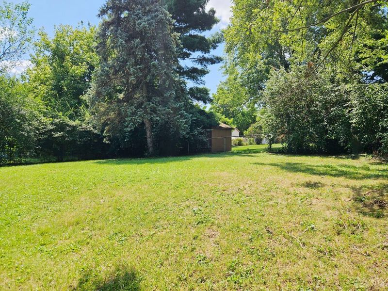 579 W Kemper Road, Springdale, OH 45246 Photo 4