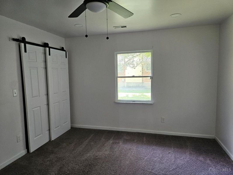 579 W Kemper Road, Springdale, OH 45246 Photo 9