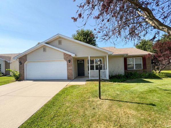 3224 Doe Street, Warsaw, IN 46582