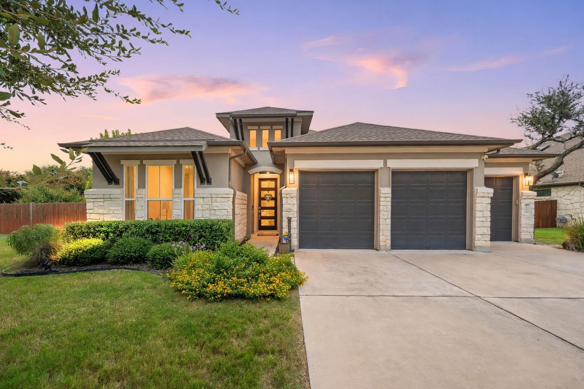 100 Summer Park Bnd, Cedar Park, TX 78613 Main Photo