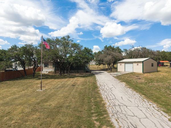 1506 Quail Point DR , Kempner, TX 76539