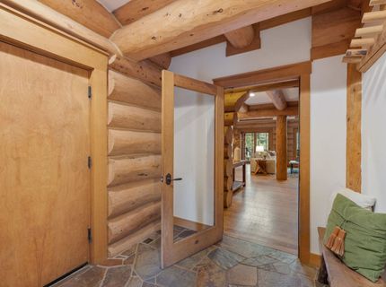 14386 Wolfgang Road, Truckee, CA 96161 Photo