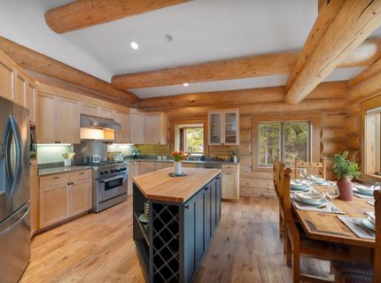 14386 Wolfgang Road, Truckee, CA 96161 Photo