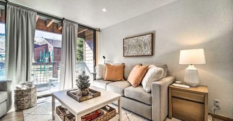 11591 Snowpeak Way , Unit #209, Truckee, CA 96161 Photo