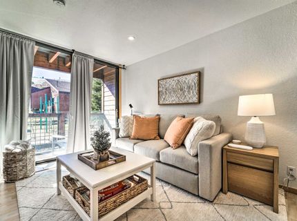 11591 Snowpeak Way , Unit #209, Truckee, CA 96161 Photo