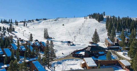 11591 Snowpeak Way , Unit #209, Truckee, CA 96161 Photo