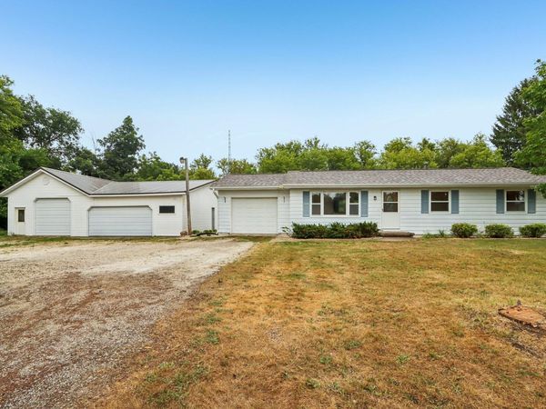 N5360 Bakertown Dr, Concord, WI 53178