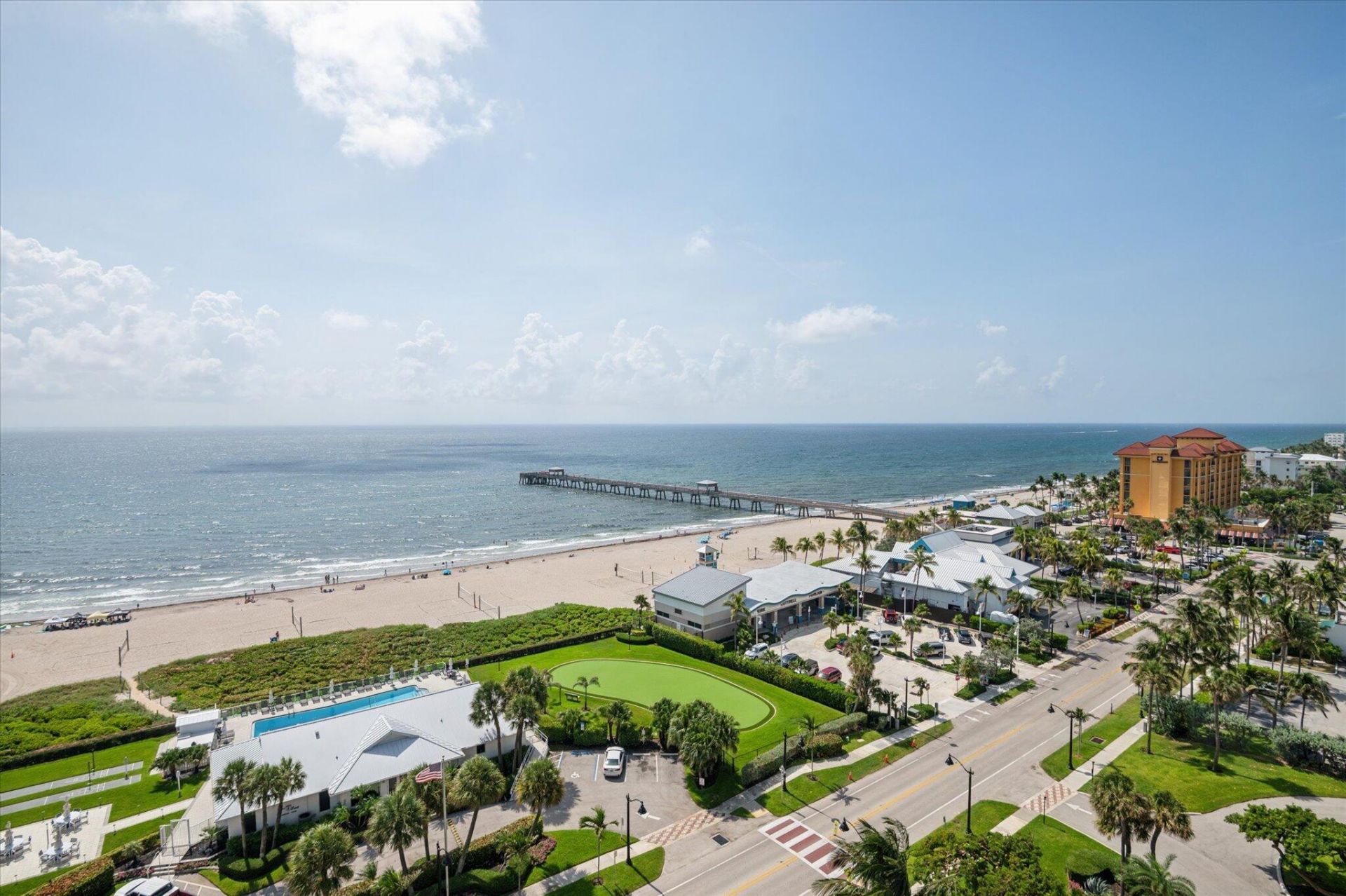 333 NE 21st Avenue, Unit 1520, Deerfield Beach, FL 33441 Photo