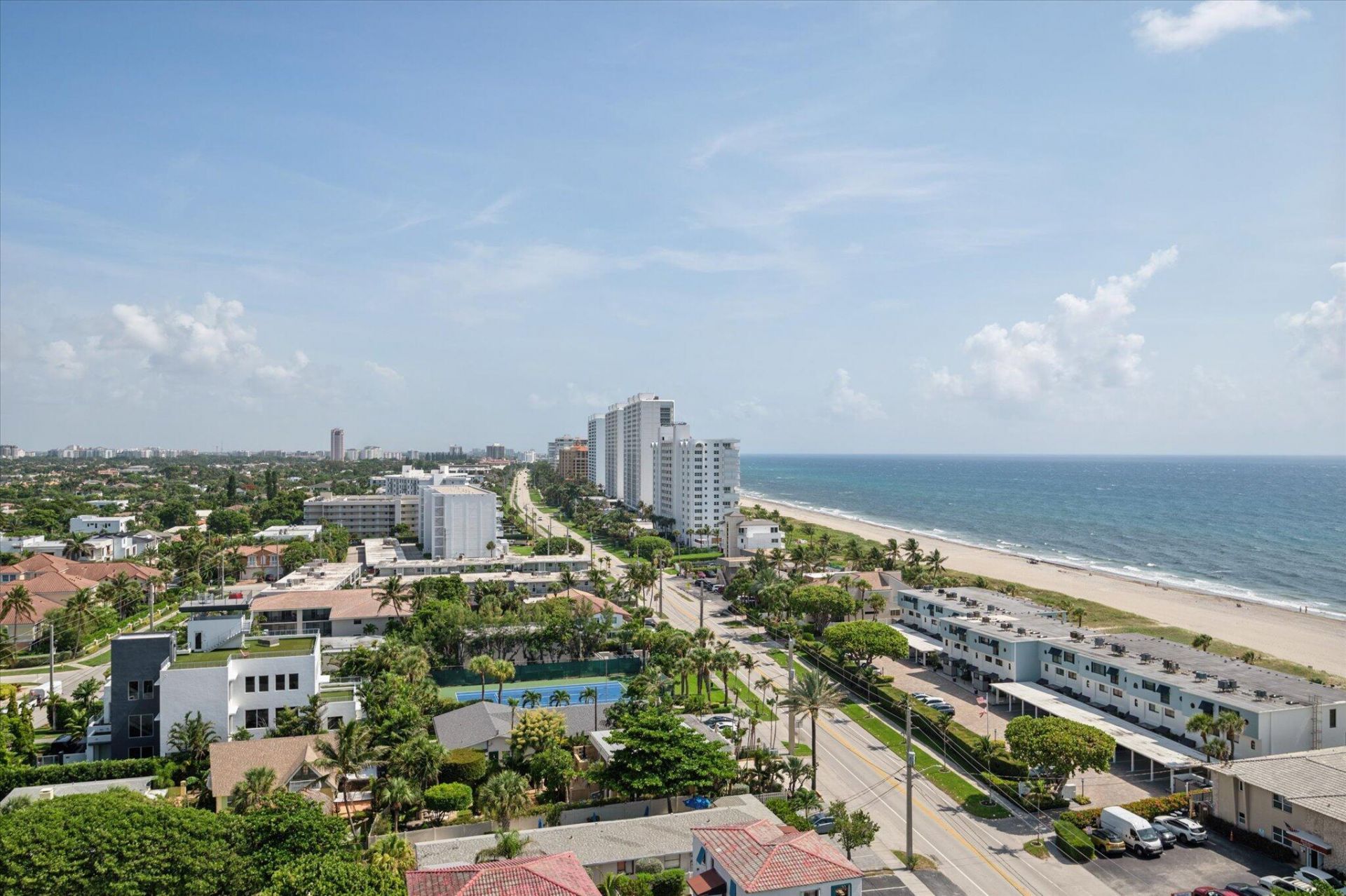 333 NE 21st Avenue, Unit 1520, Deerfield Beach, FL 33441 Photo
