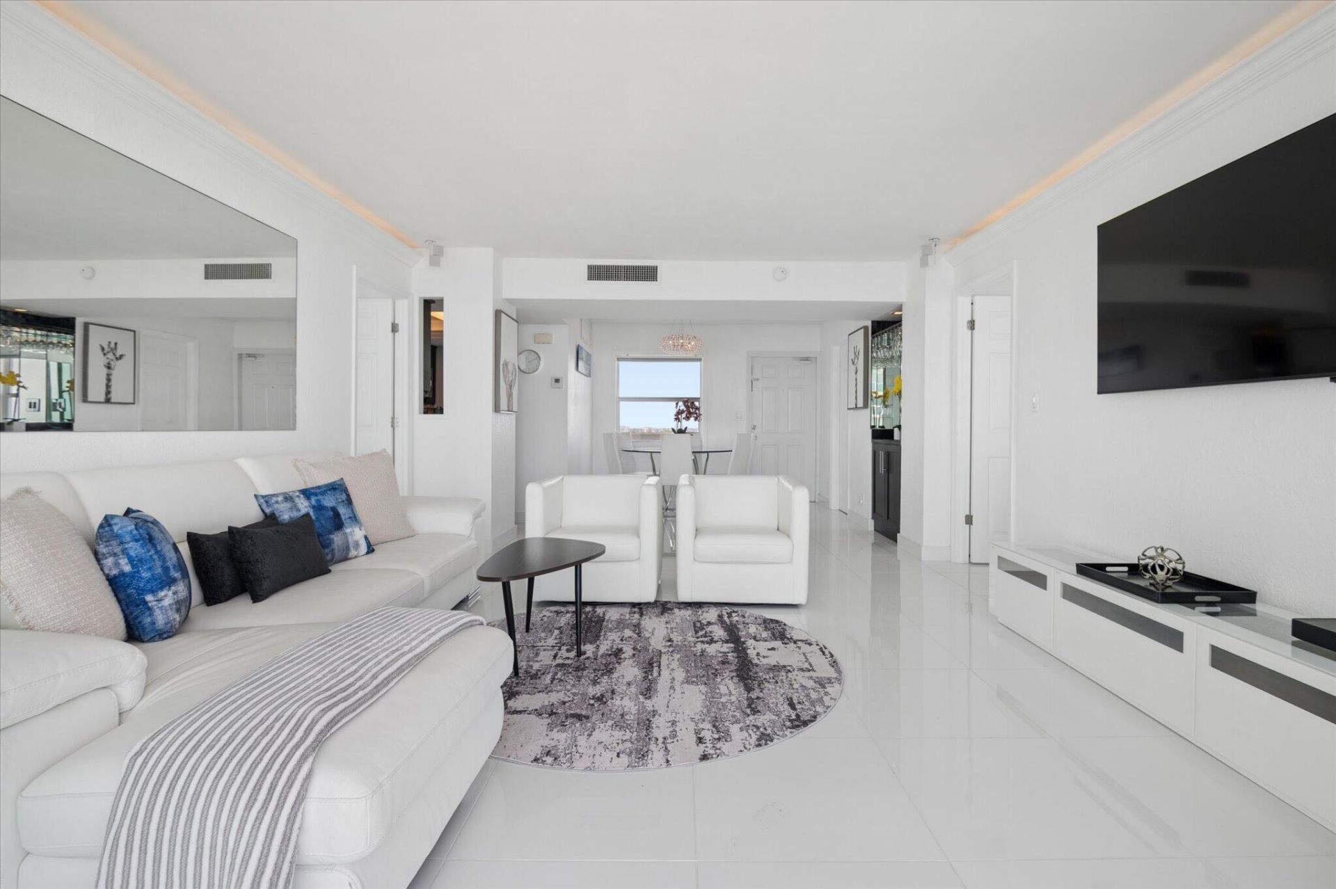 333 NE 21st Avenue, Unit 1520, Deerfield Beach, FL 33441 Photo