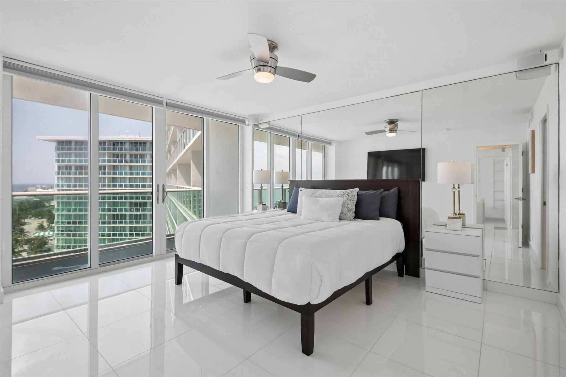 333 NE 21st Avenue, Unit 1520, Deerfield Beach, FL 33441 Photo