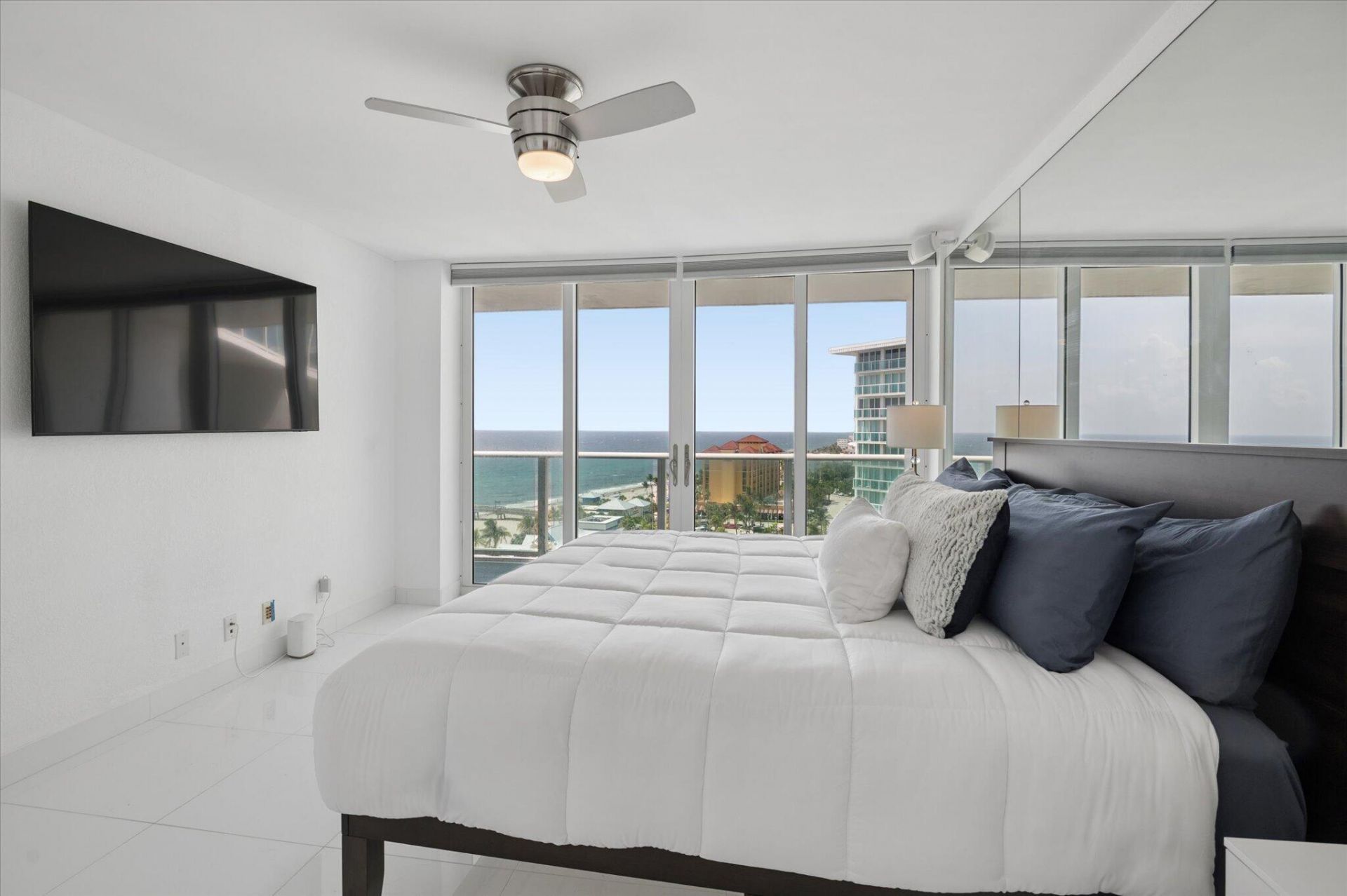 333 NE 21st Avenue, Unit 1520, Deerfield Beach, FL 33441 Photo