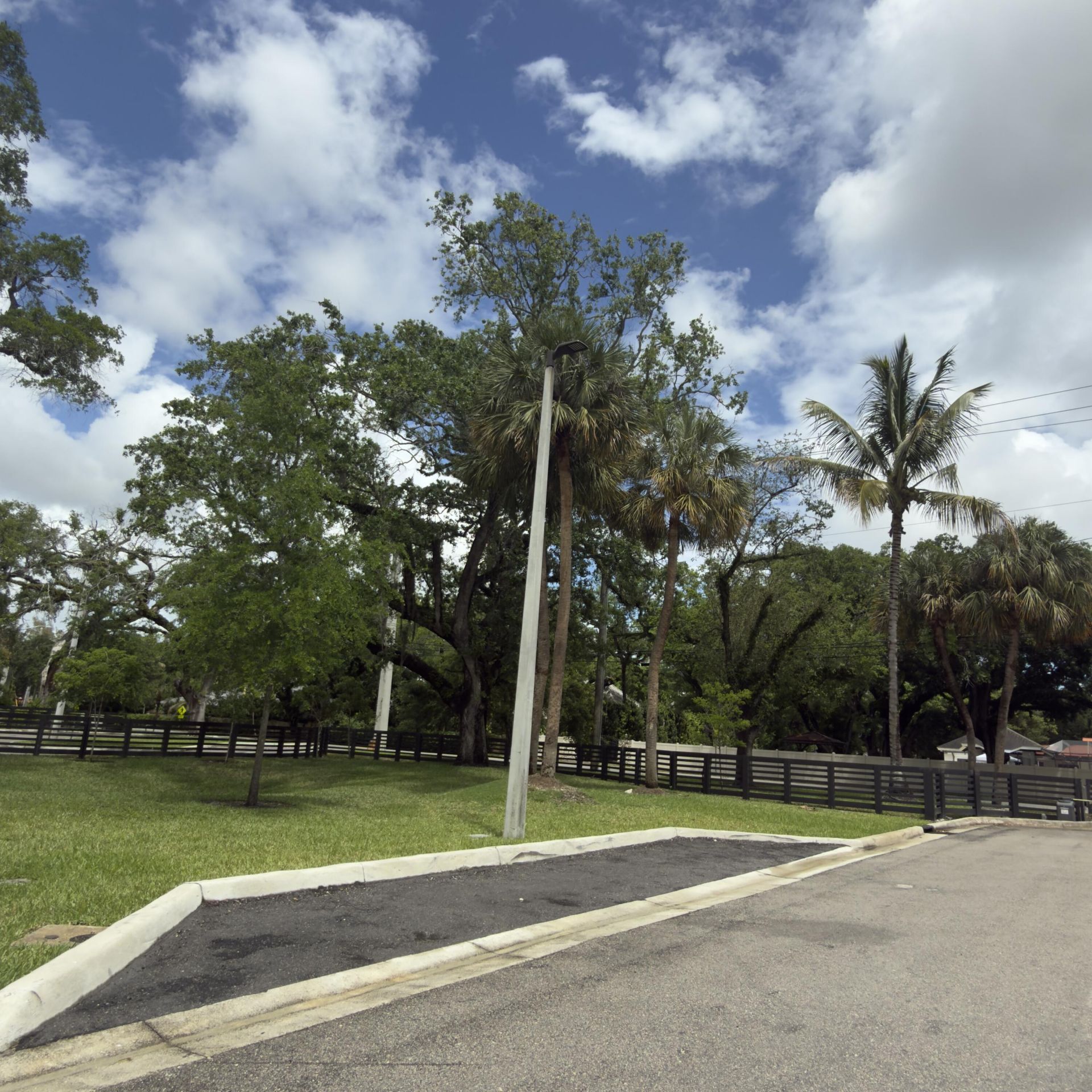 4189 N Oak Place, Fort Lauderdale, FL 33314 Photo