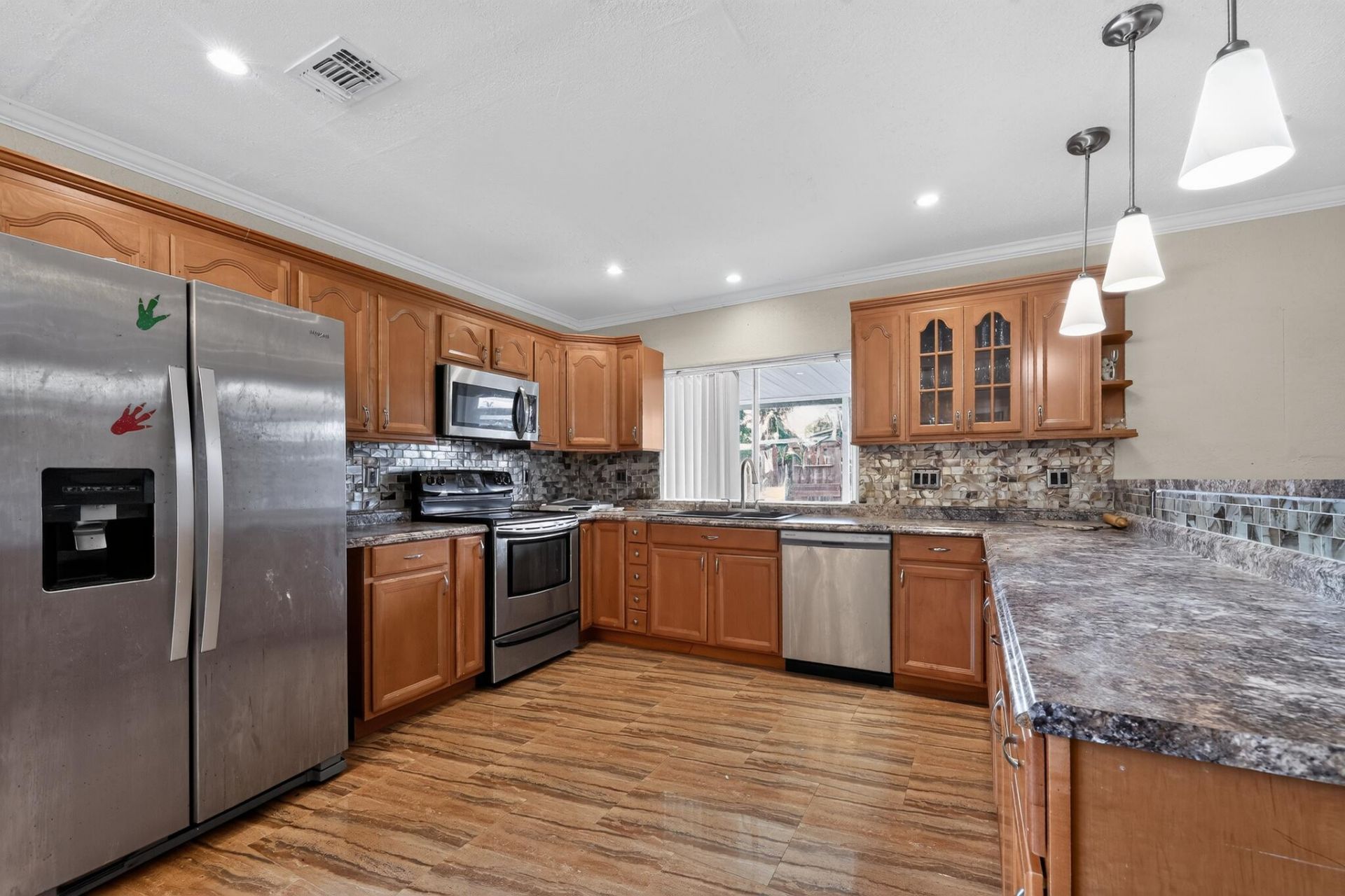 8208 NW 75th Avenue, Tamarac, FL 33321 Photo