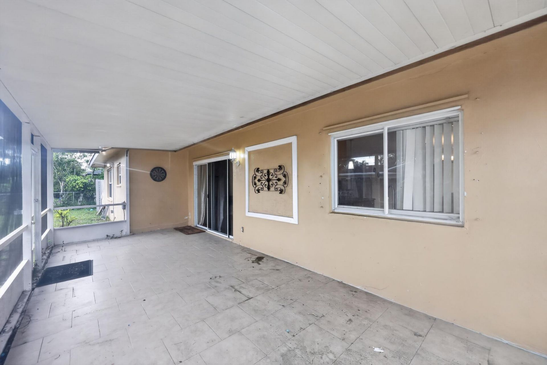 8208 NW 75th Avenue, Tamarac, FL 33321 Photo