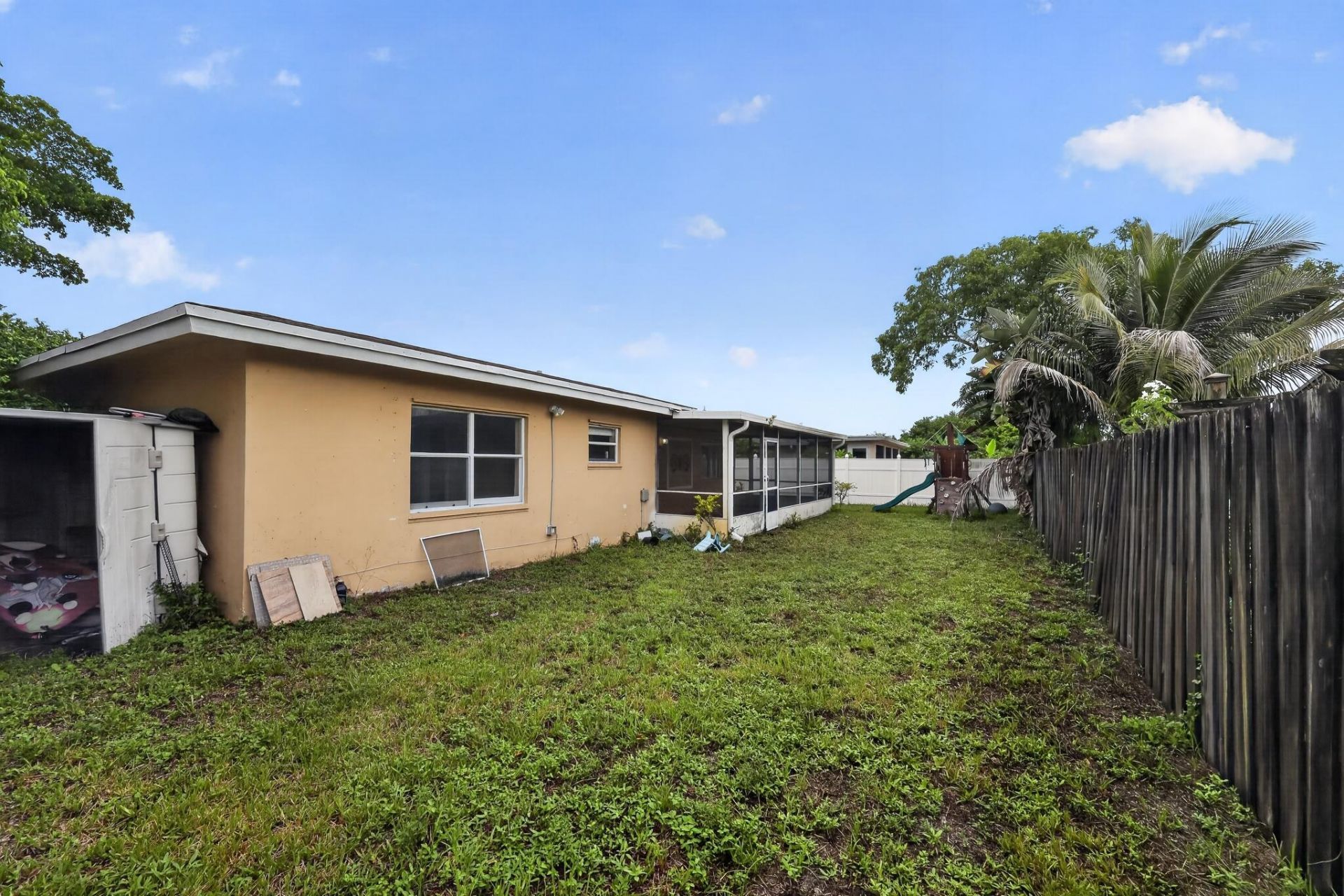 8208 NW 75th Avenue, Tamarac, FL 33321 Photo