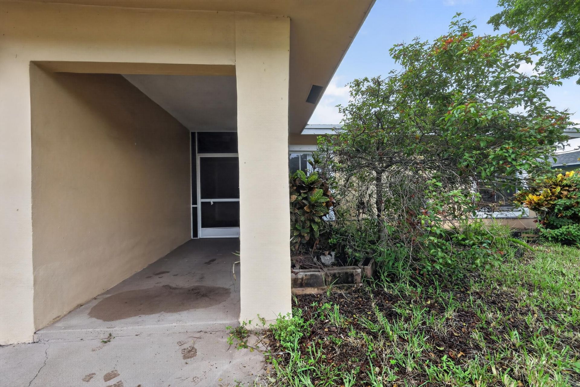 8208 NW 75th Avenue, Tamarac, FL 33321 Photo