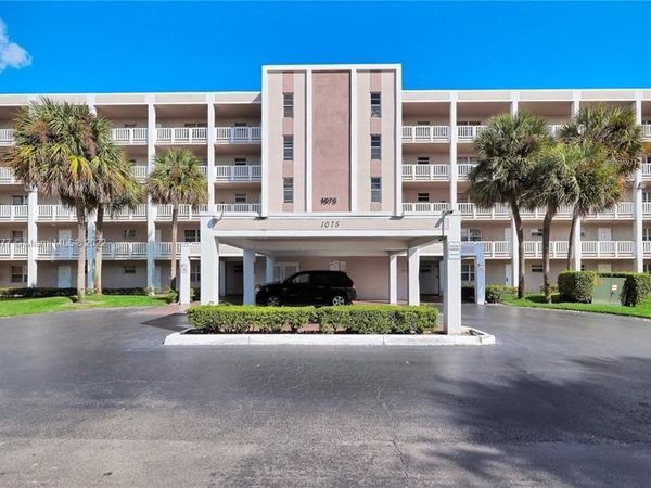 1075 Riverside Drive, Unit 303, Coral Springs, FL 33071